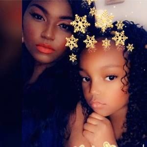 Meet your Posher, Ebony